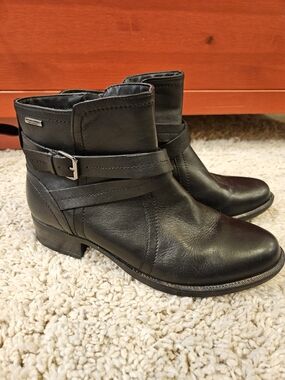 Rockport Women's Black Leather Ankle Boots